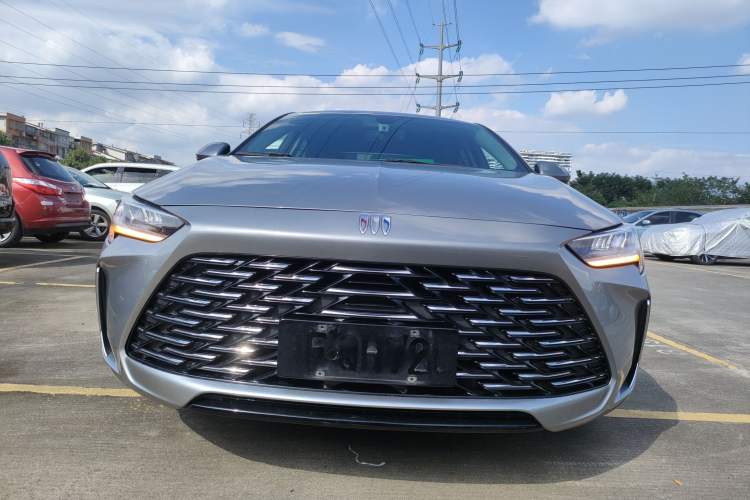 Used Buick Regal 2024 25T Deluxe Edition
