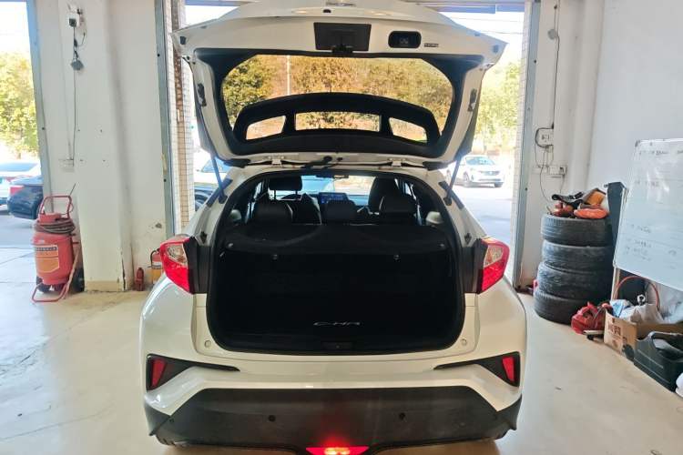 Used Toyota C-HR 2020 2.0L Leading Edition