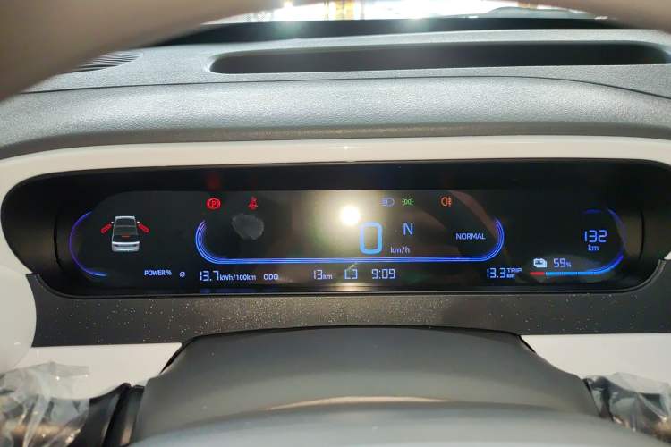 Used  Panda 2025 210 km – Yuanqi Bear
