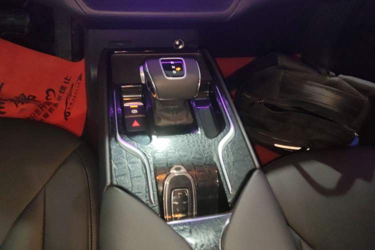 Used Hongqi E-QM5 2023 620km PLUS
