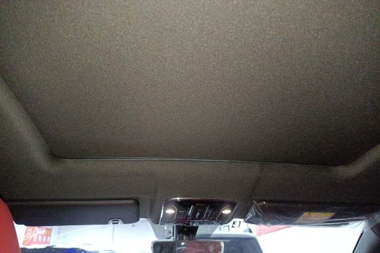 Used JETOUR X70 PLUS 2023 1.5T DCT Brave PLUS 5-Seater
