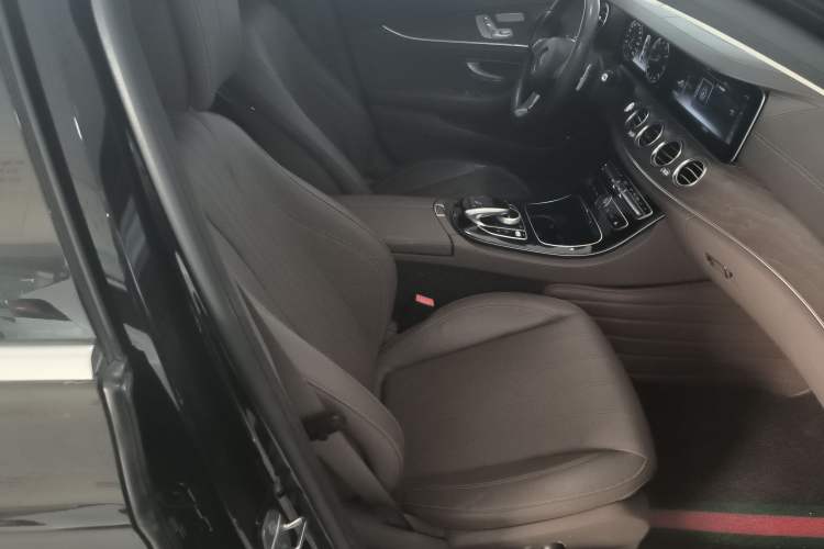 Used Mercedes-Benz E-Class 2017 E 300 L Luxury Model
