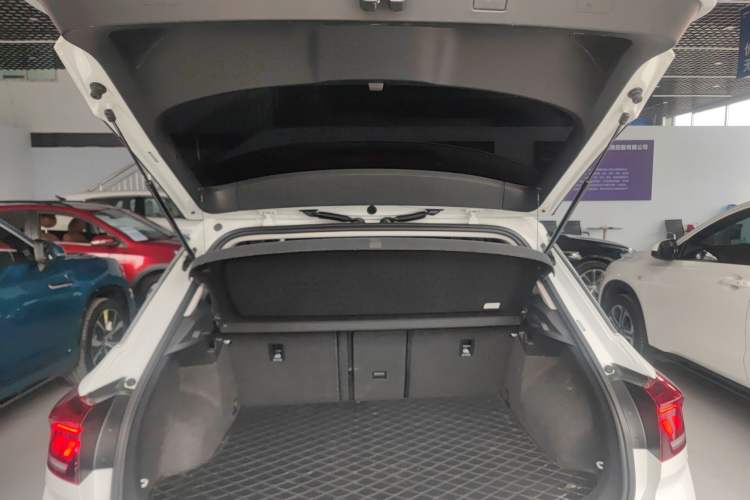 Used Volkswagen T-ROC 2022 280TSI DSG Two-Wheel Drive Elite PLUS
