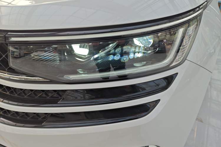 Used Volkswagen Talagon 2023 380TSI Four-Wheel Drive R-Line Cruise Edition
