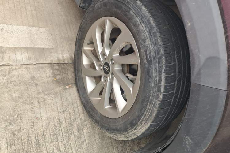 Used Hyundai Tucson 2015 1.6T Dual-Clutch Two-Wheel-Drive Smart Model
