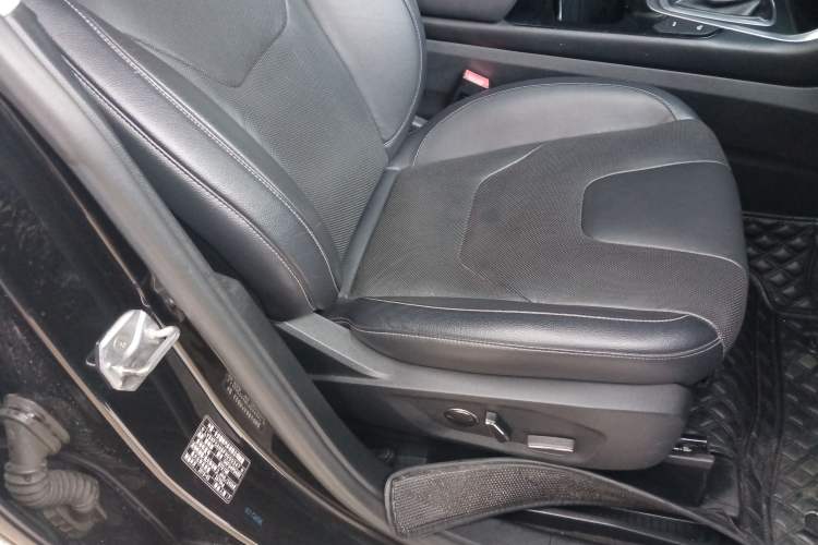 Used Ford Edge 2015 2.7T GTDi 4x4 Prestige 7-Seater
