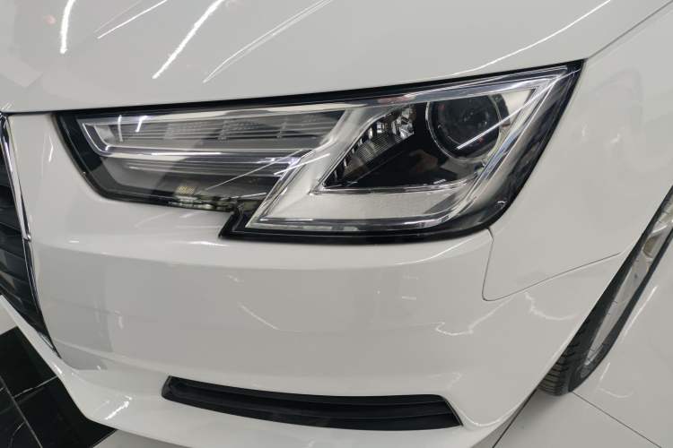 Used Audi A4L 2017 40 TFSI Ambition Edition