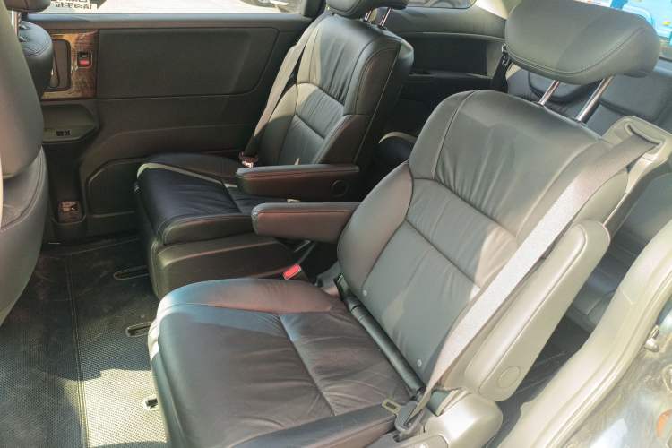 Used Honda Odyssey 2015 2.4L Smart Edition