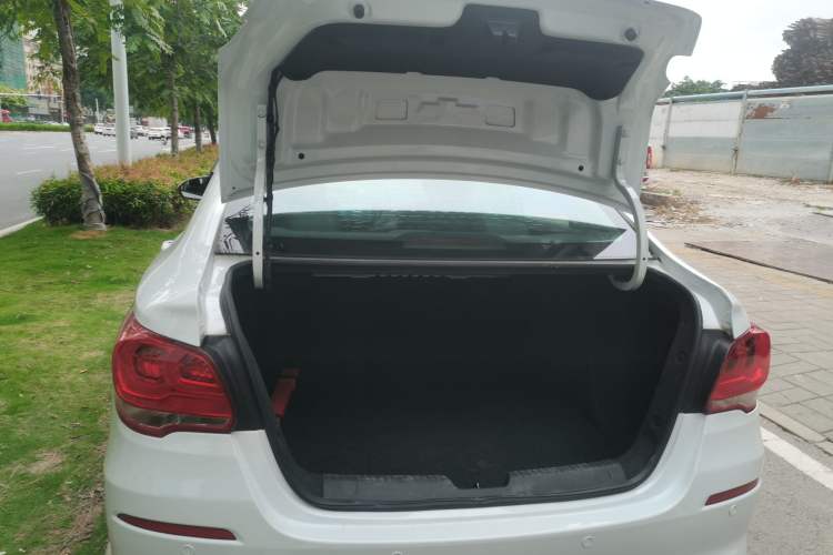 Used Chevrolet Cavalier 2019 320 Automatic Enjoyment with Sunroof
