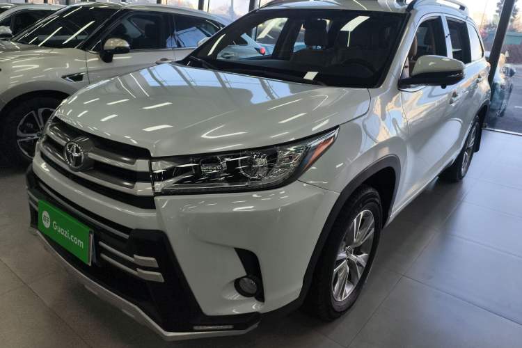 Used Toyota Highlander 2021 2.0T Two-Wheel Drive Elite Edition 5 Seats