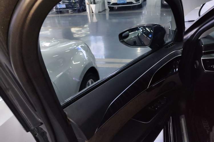 Used Audi A8 2018 A8L 55 TFSI quattro Launch Edition Elite Model