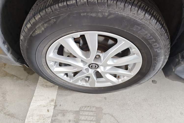 Used Nissan X-Trail 2019 2.0L CVT Smart Connect Comfort Edition 2WD
