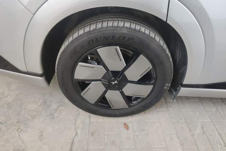 Used XPeng X9 2024 610 Long-Range Pro
