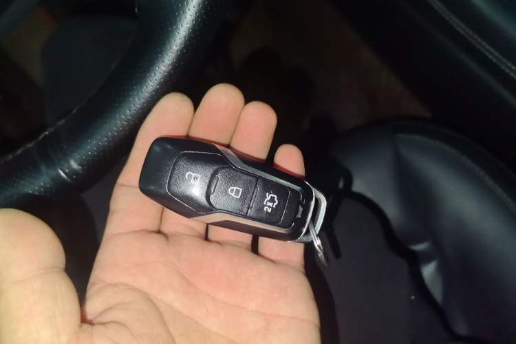 Used Ford Taurus 2017 Facelifted EcoBoost 245 Fashion Edition