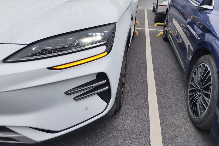 Used BYD Song PLUS New Energy 2025 EV with 605 km Range – Flagship Version
