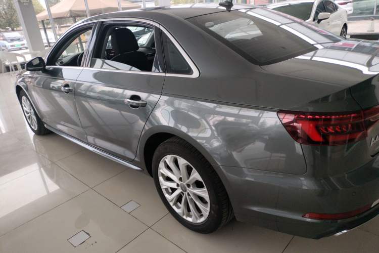 Used Audi A4L 2019 40 TFSI Ambition China VI