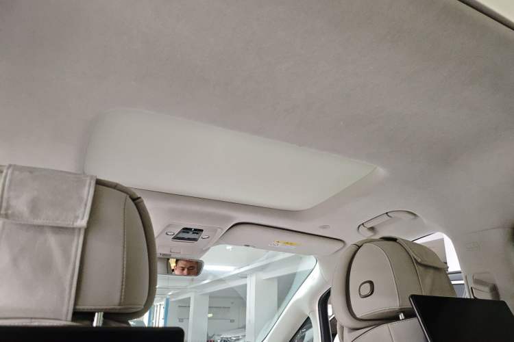 Used Denza D9 2022 DM-i 970 Four-Wheel Drive Flagship Model