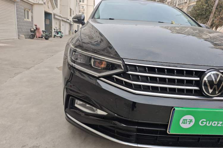 Used Volkswagen Magotan 2023 2 Million Units Commemorative Edition 330TSI DSG Luxury Version