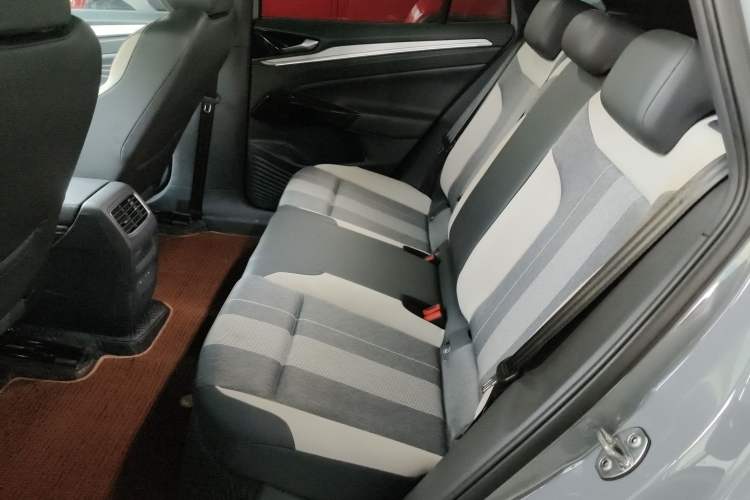 Used Volkswagen ID.4 CROZZ 2022 Long-Range PURE+ Edition