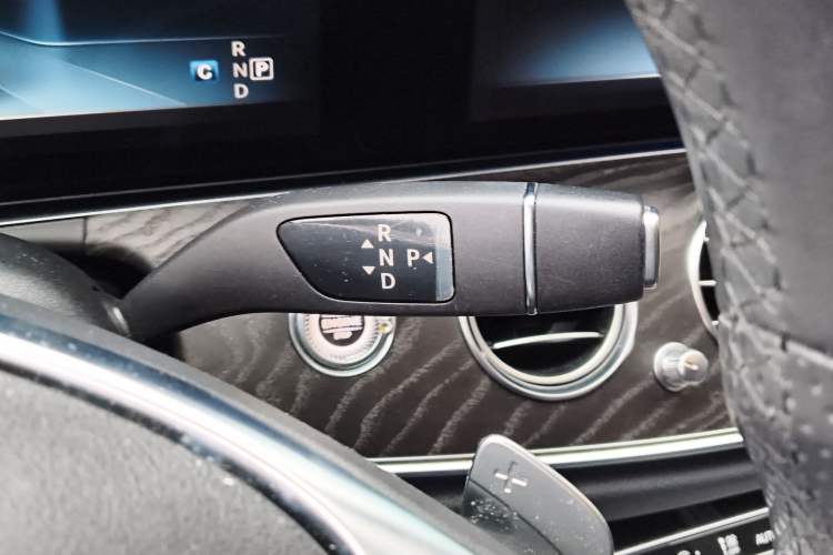 Used Mercedes-Benz E-Class 2016 E 200 L Sport Edition
