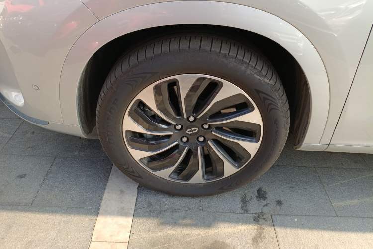 Used Hima AITO M7 2024 1.5T Intelligent Driving 4WD Max Edition 5 Seats
