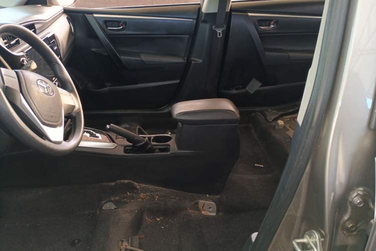 Used Toyota Corolla 2017 Revised Version 1.2T S-CVT GL
