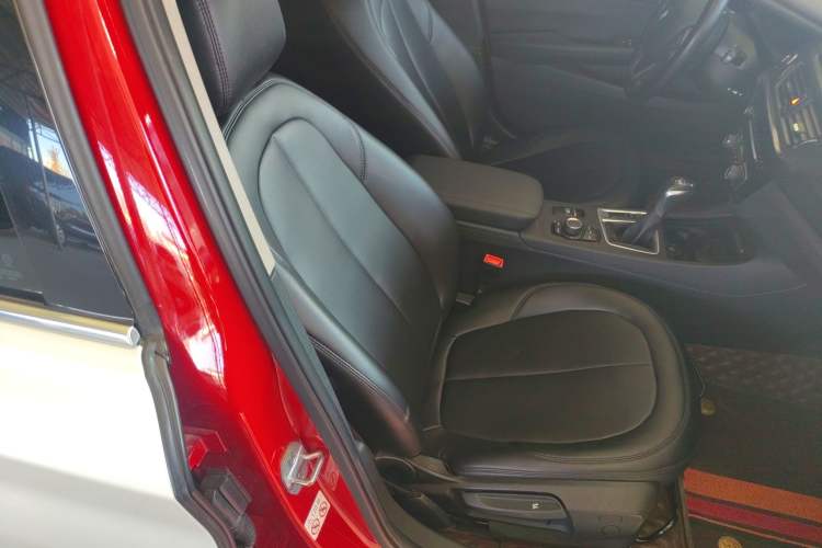 Used BMW 1 Series 2018 118i Fashion Model
