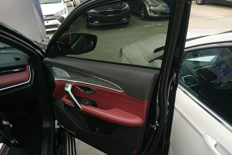 Used Jetour X70 PLUS 2023 1.6T DCT Stronger 7-Seater
