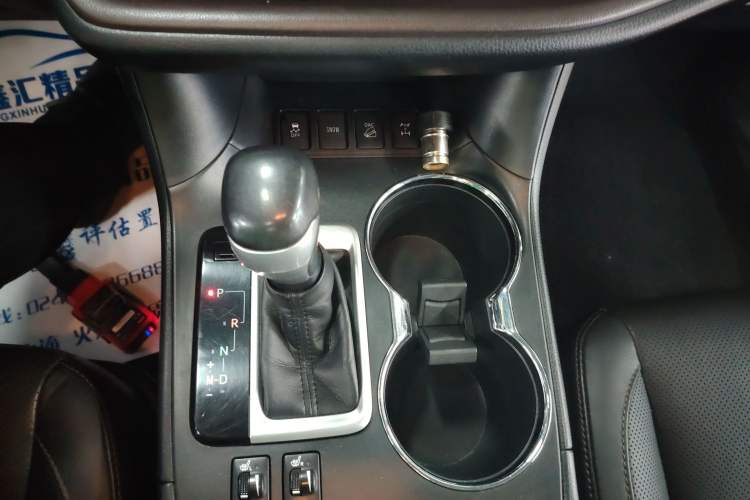 Used Toyota Highlander 2015 2.0T Four-Wheel Drive Luxury Edition 7-Seater