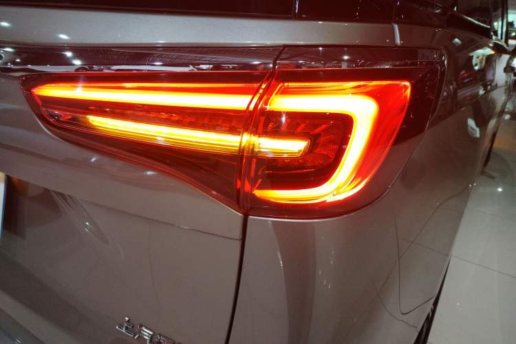 Used Buick GL8 2023 ES Lu Zun Luxury Model
