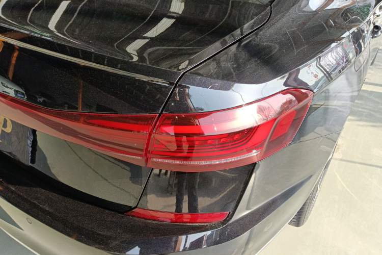 Used Volkswagen Passat 2025 Outstanding Model 330TSI Starry Elite Edition