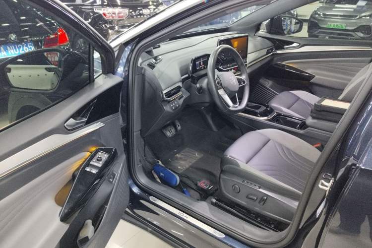 Used Volkswagen ID.4 CROZZ 2022 Long-Range PRO Edition
