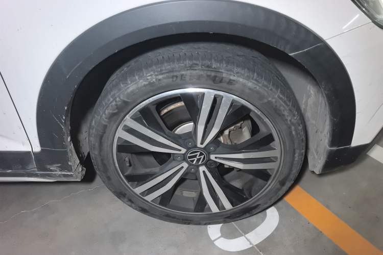 Used Volkswagen Touran 2021 Tiguan L 280TSI DSG Boundary Edition 6-Seater
