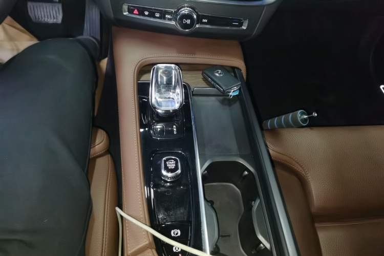 Used Volvo S90 2022 B5 Zhiyuan Luxury Edition
