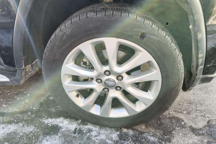 Used  Grand Cherokee (Import) 2017 3.6L Elite Navigation Edition