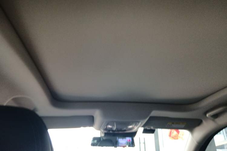 Used ORA Good Cat GT 2022 Mulan Edition 401 km Standard Range
