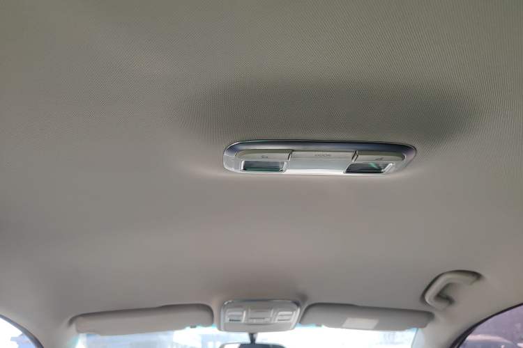 Used Geely Auto Emgrand GS 2016 Elegant Edition 1.8L Manual LingShang Model