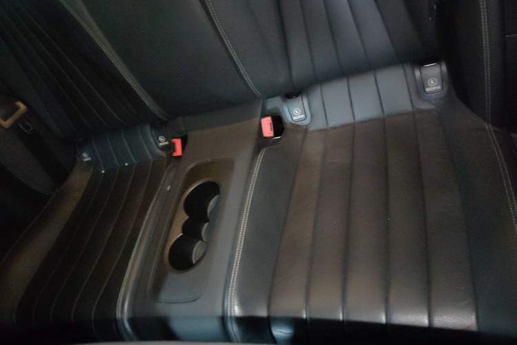 Used Mercedes-Benz E-Class 2021 E 260 Coupe
