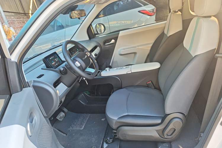 Used  Lumin 2025 205 km Xiangqin Version
