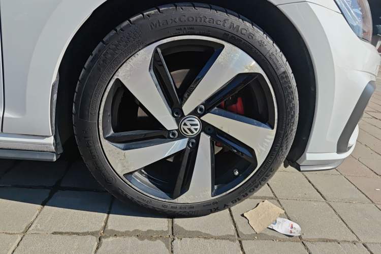 Used Volkswagen Golf GTI 2018 2.0 TSI GTI
