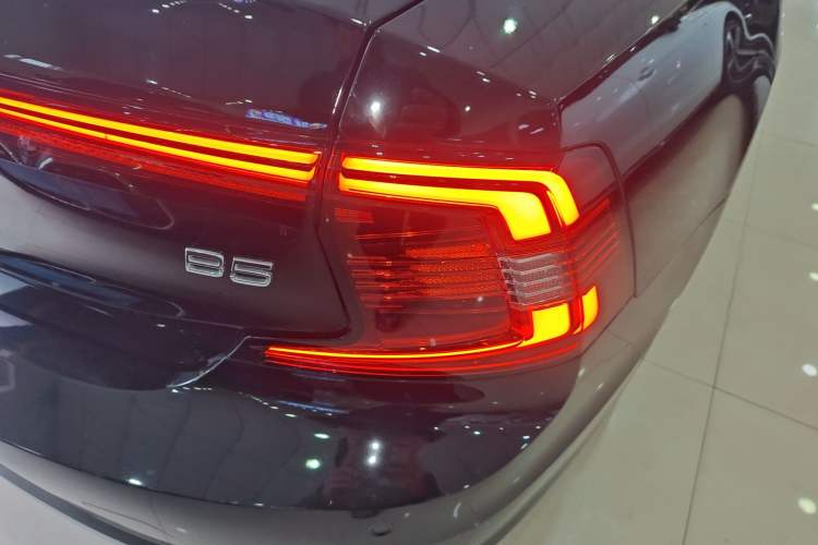 Used Volvo S90 2024 B5 Zhiyuan Luxury Edition
