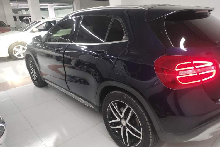 Used Mercedes-Benz GLA 2016 GLA 200 Fashion Model