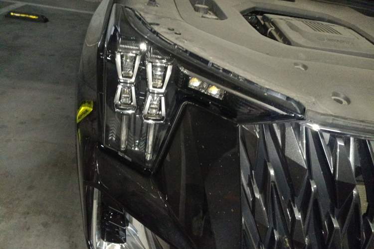 Used GAC Trumpchi GS8 2022 Dual-Engine Series 2.0TM Two-Wheel Drive Prestige Edition (7 Seats)
