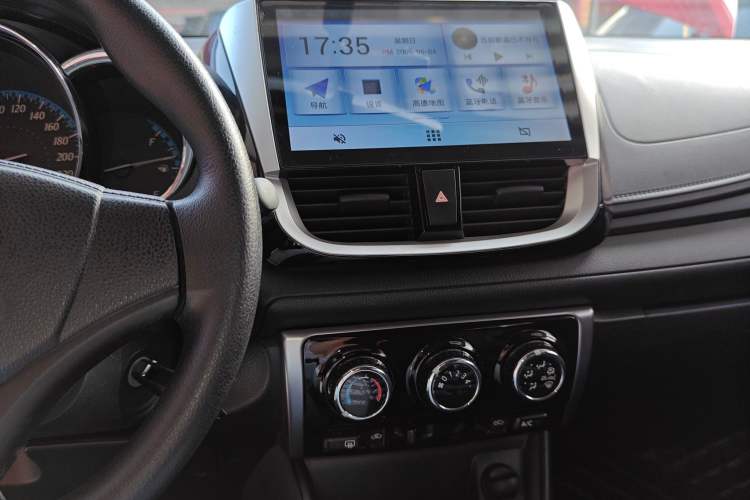 Used Toyota YARiS L 2017 1.5E CVT Dynamic Edition
