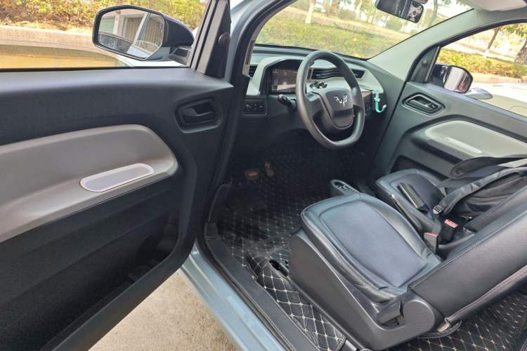 Used Wuling Hongguang MINIEV 2020 Enjoyment Model Lithium Iron Phosphate
