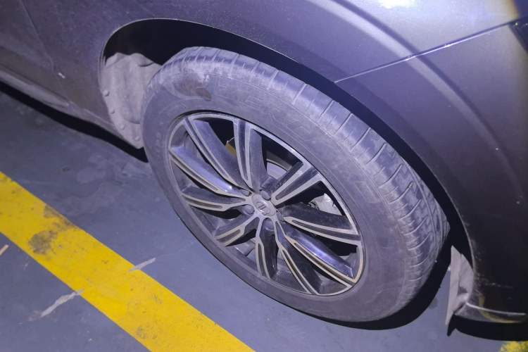 Used Volvo XC60 2021 T5 4x4 Smart Luxury Edition