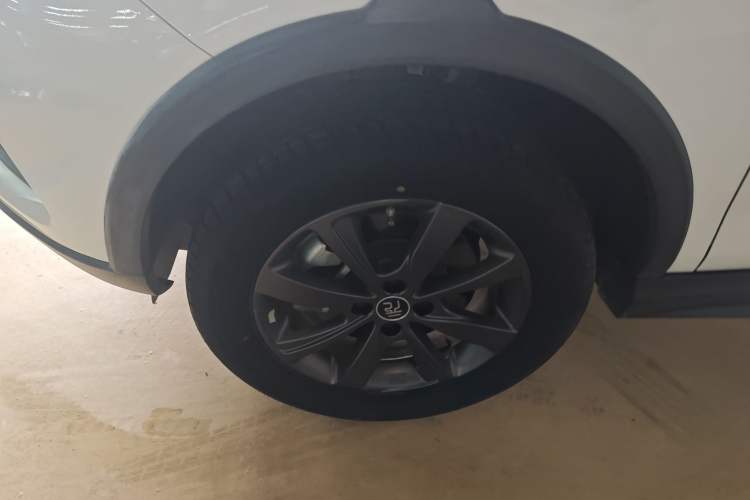 Used BYD Yuan New Energy 2019 EV535 Smart Connect Trendsetting Model