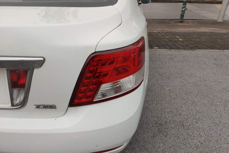 Used Zotye Z300 2014 1.5L Urban Edition Manual Luxury Model