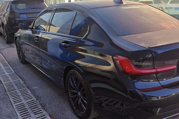 Used BMW 3 Series 2020 Facelifted 325Li M Sport Night Edition Package
