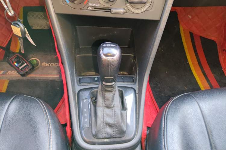 Used Skoda Rapid Spaceback 2019 1.5L Automatic Standard Edition